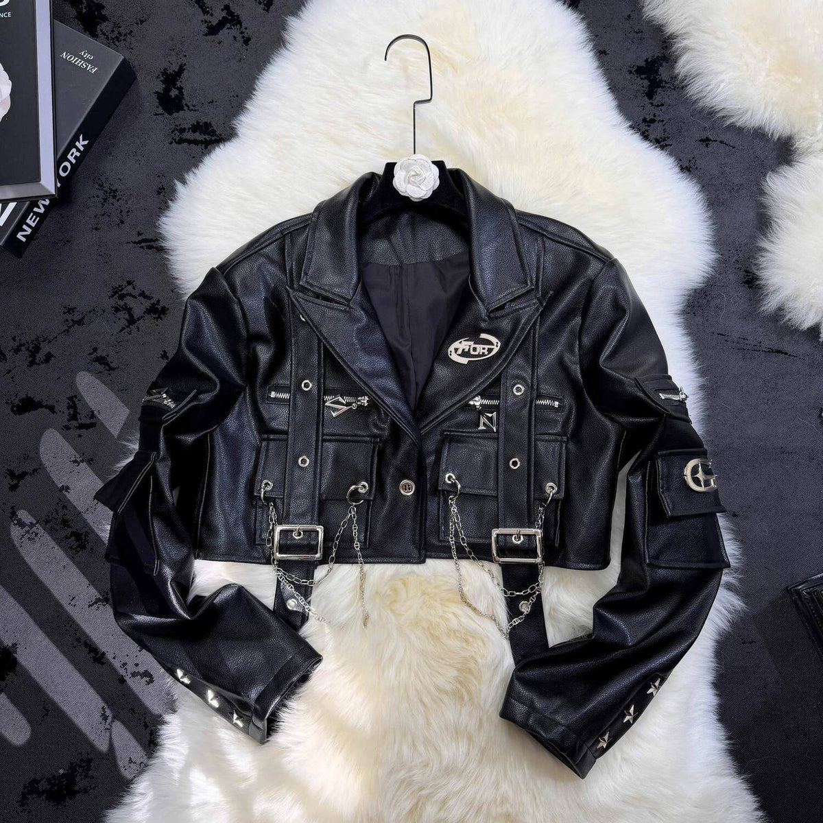 Trendy, edgy women's PU leather jacket featuring a metallic chain detail on the collar; a cool, biker-style cropped jacket perfect for spring and autumn. 👉 (30% advance payment) vibrant vogue (last picture for size chart