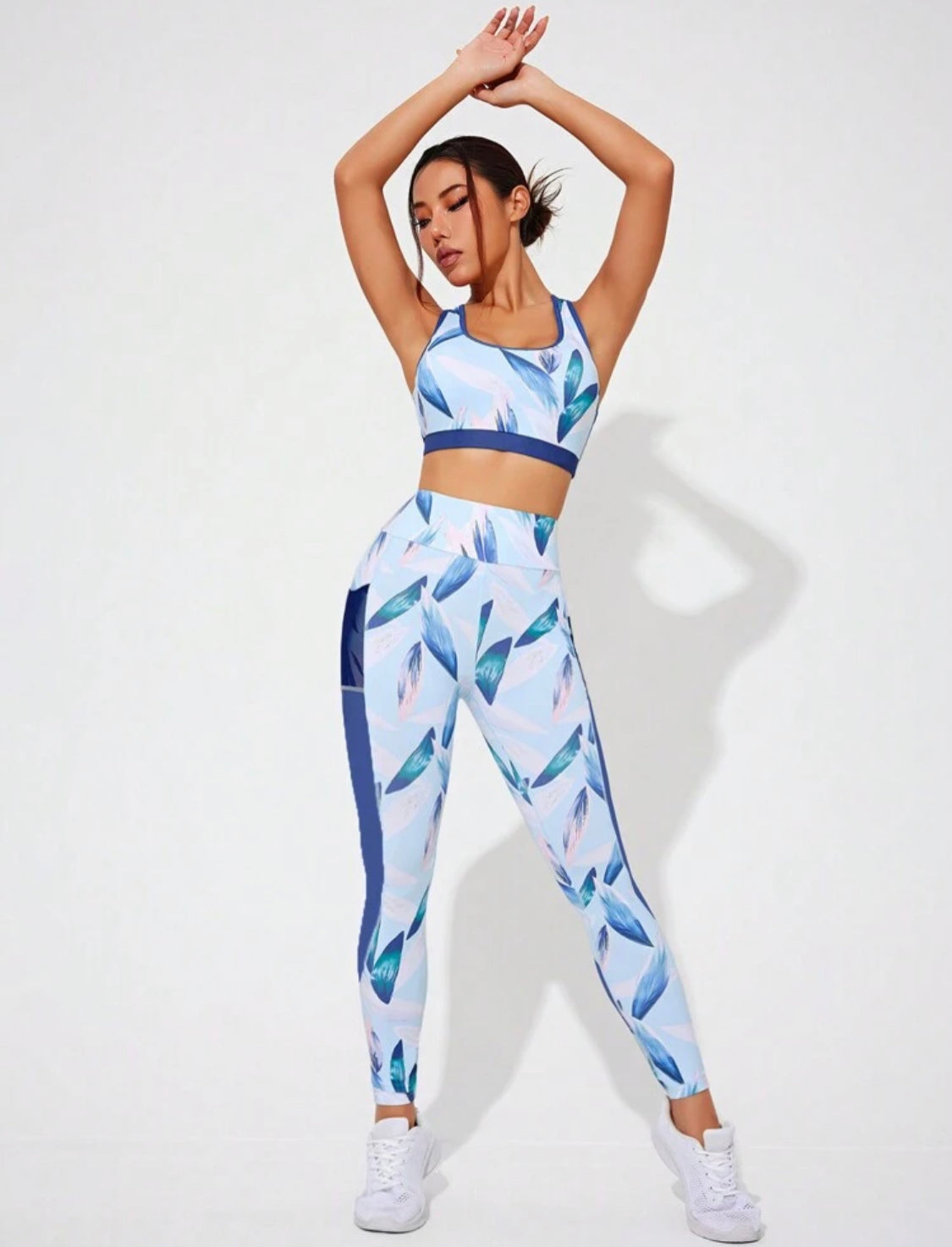 Women's gymwear Printed Racerback Bra, High Waisted Leggings And Twisted Back Tank Top Athletic Set Workout Women Set Women Leggings Set👉(30% advance) vibrant vogue