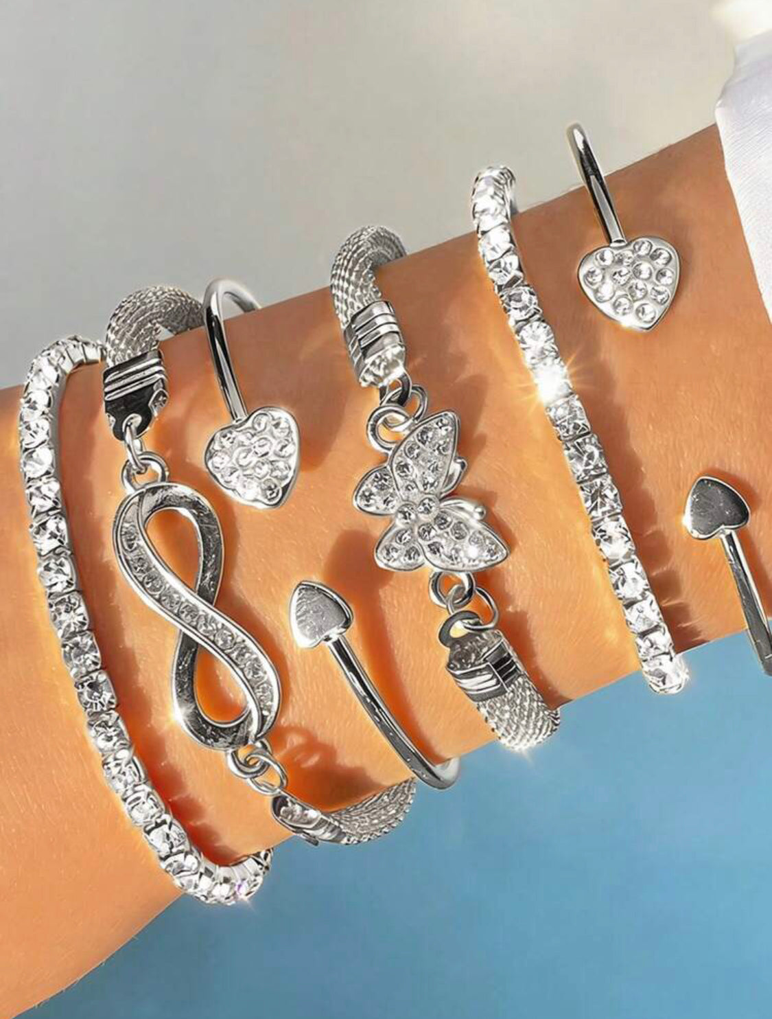 6pcs Luxury Minimalist Personalized Metal Rhinestone Butterfly, Heart, Infinity Symbol Multi-Layer Stackable Bangle Bracelet Set For Women