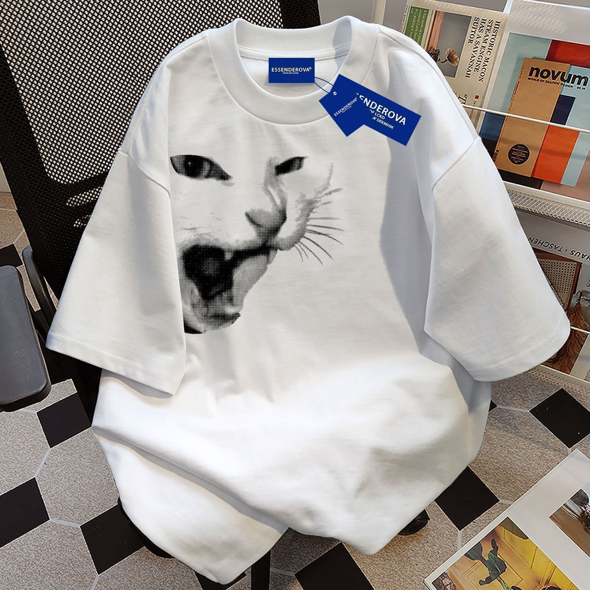 Women's Summer Loose-fitting, Casual Style, American Hip Hop, Niche High Street, Minimalist Graffiti Cat Short-sleeved T-shirt