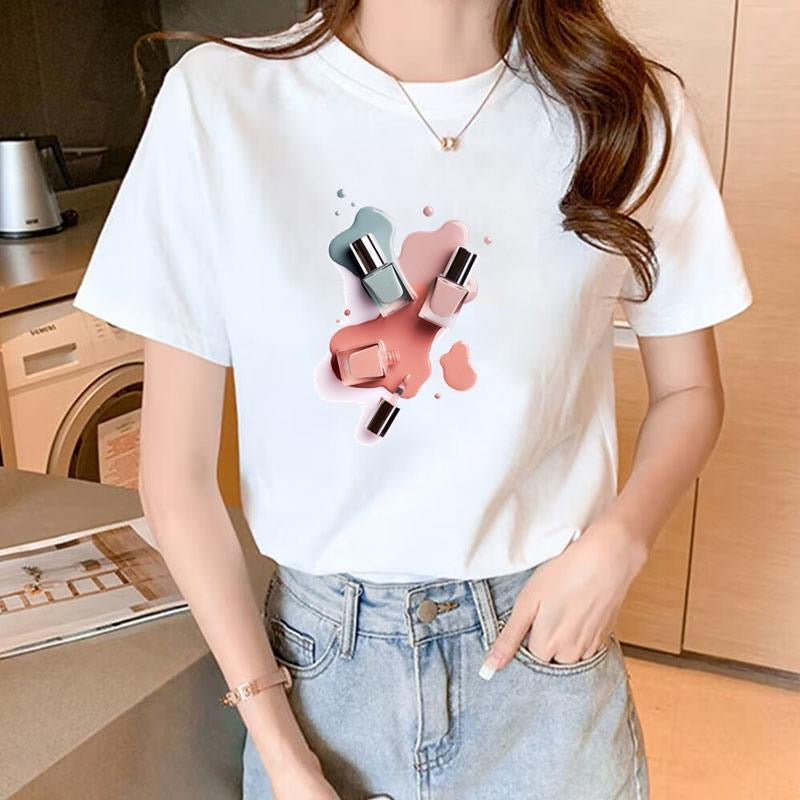 Trendy women's printed, short-sleeved, slimming t-shirt with a round neck, perfect for summer wear and concealing the tummy.